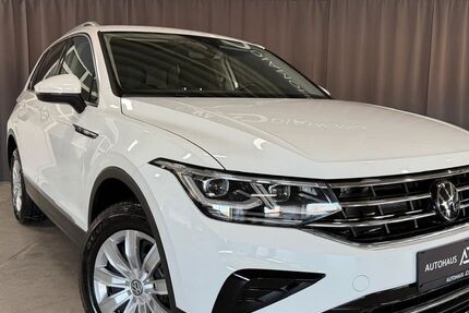 VW Tiguan 52.250 km 30.390 &euro; Diemelstadt 34474