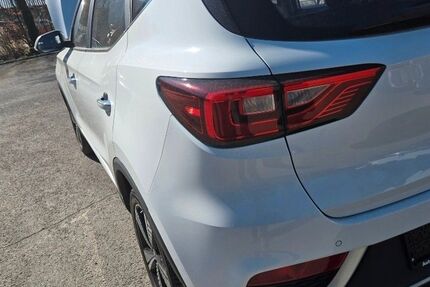 MG ZS 20.000 km 15.500 € Köln 50829