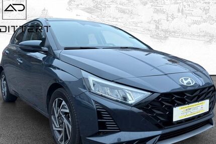 Hyundai i20 11.590 km 16.490 &euro; Koblenz-Niederberg 56077