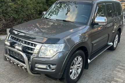 Mitsubishi Pajero 139.000 km 23.999 € Berlin 13581