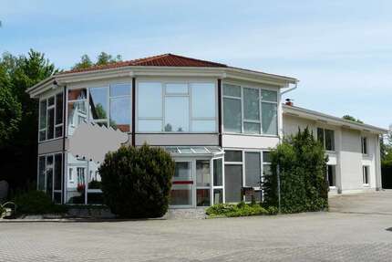 Halle in Schwarze Pumpe 490.000 € 1050 m²