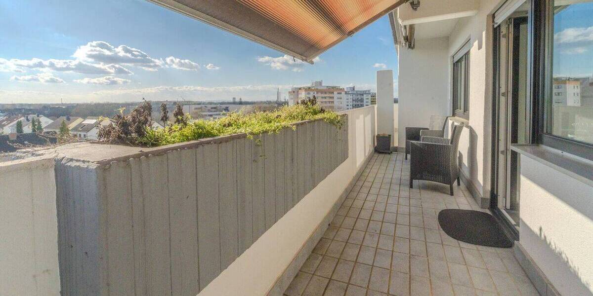 Etagenwohnung Karlsruhe Neureut - 4 Zimmer, 120 m&sup2;, 420.000&euro; | Angebot:26053464