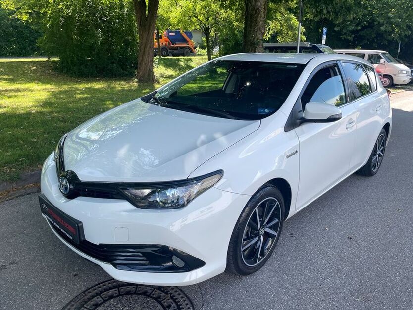Auris