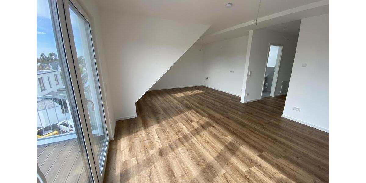 Dachgeschoßwohnung Köln Lindenthal - 2 Zimmer, 53 m&sup2;, 1.250&euro; | Angebot:26489439