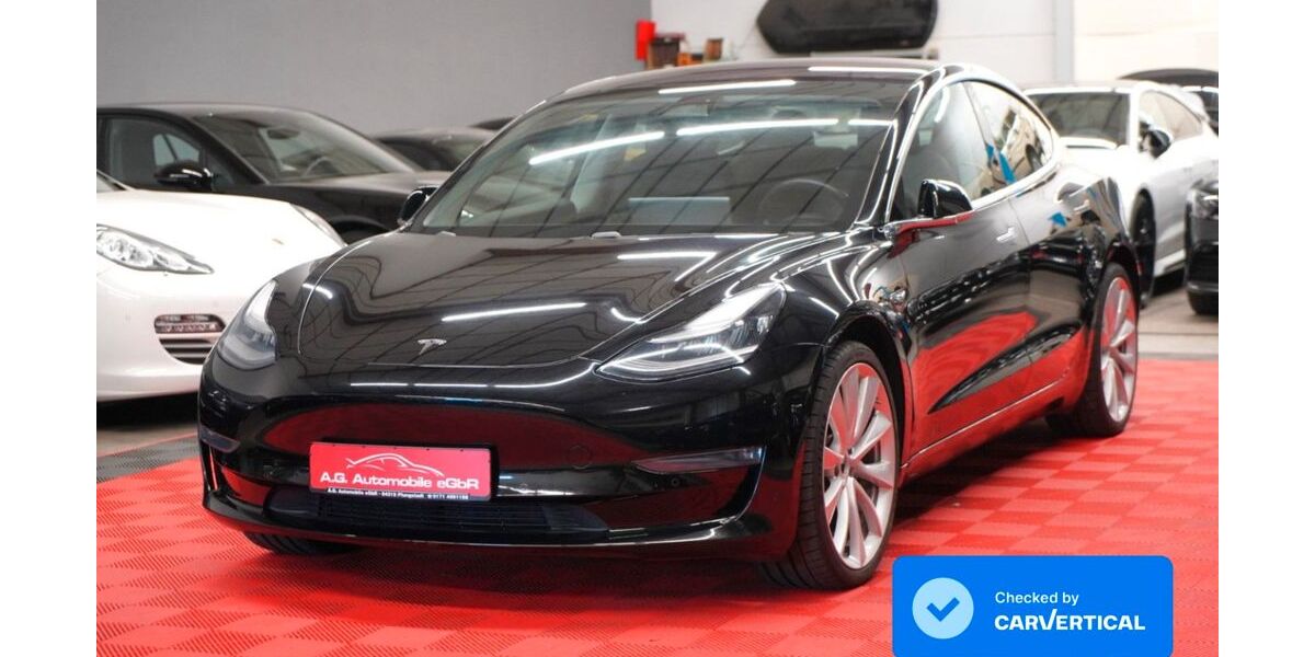 Tesla Model 3 60.851 km 21.950 &euro; Pfungstadt 64319
