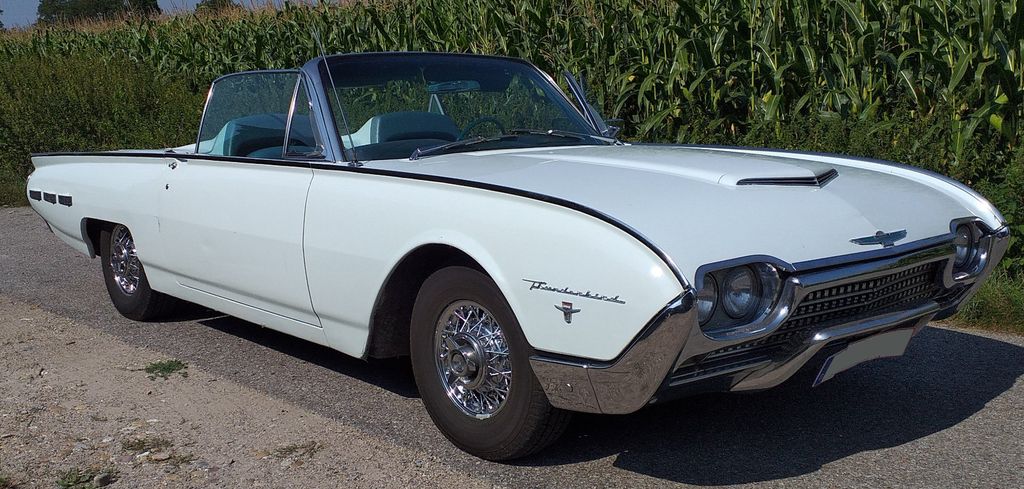 Ford Thunderbird 64.485 km 22.000 &euro; Gaggenau 76571