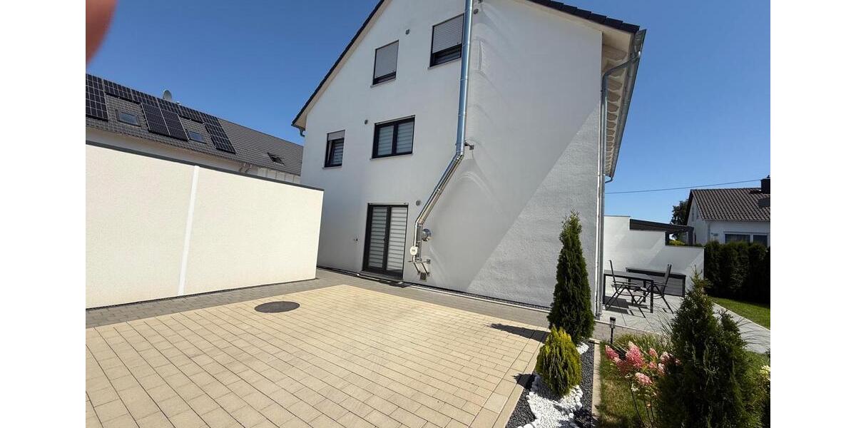 Doppelhaushälfte Bad Schussenried - 4 Zimmer, 138 m&sup2;, 540.000&euro; | Angebot:25636232