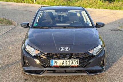 Hyundai i20 17.000 km 18.990 &euro; knittlingen 75438