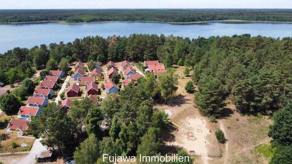 ACHTUNG! NEUER PREIS: Ferienhaus am Useriner See im Müritz Nationalpark - Einfamilienhaus Userin | Angebot:25017912