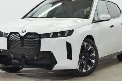 BMW iX 11.650 km 69.900 &euro; Dillingen 89407