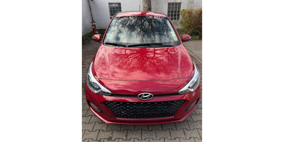 Hyundai i20 103.451 km 9.900 &euro; Vöhringen 89269