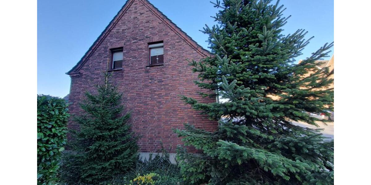 Ihr Zuhause. Ihr Projekt. Raum und Werkstatt inklusive. 2 zimmer