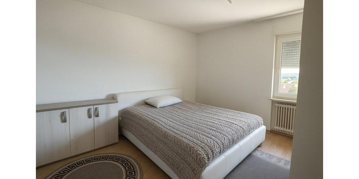 Etagenwohnung Leonberg - 4 Zimmer, 85 m&sup2;, 285.000&euro; | Angebot:26564551