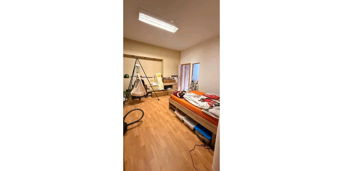Erdgeschoßwohnung Coburg - 4 Zimmer, 120 m&sup2;, 210.000&euro; | Angebot:26429496