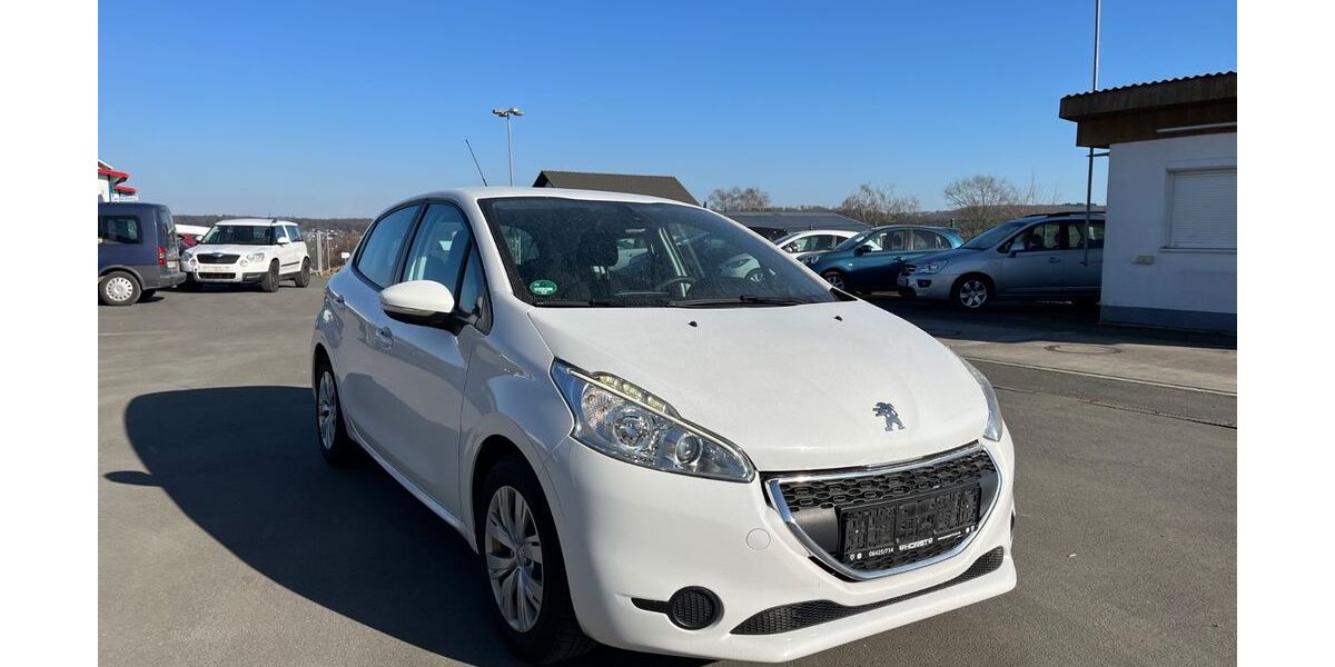Peugeot 208 164.700 km 2.750 &euro; Neustadt / Hessen 35279
