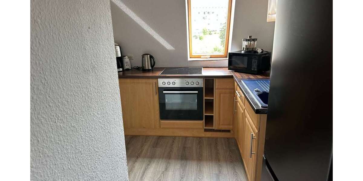komplett möblierte gemütliche DG- Wohnung - Dachgeschoßwohnung Pößneck | Angebot:27014392