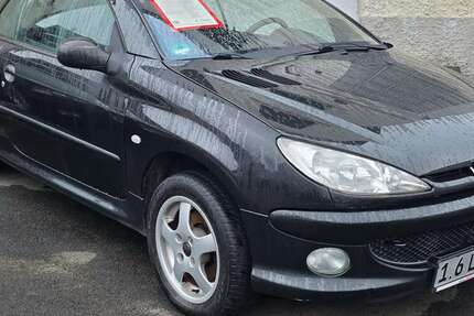 Peugeot 206 165.000 km 1.999 &euro; Ransbach-Baumbach 56235