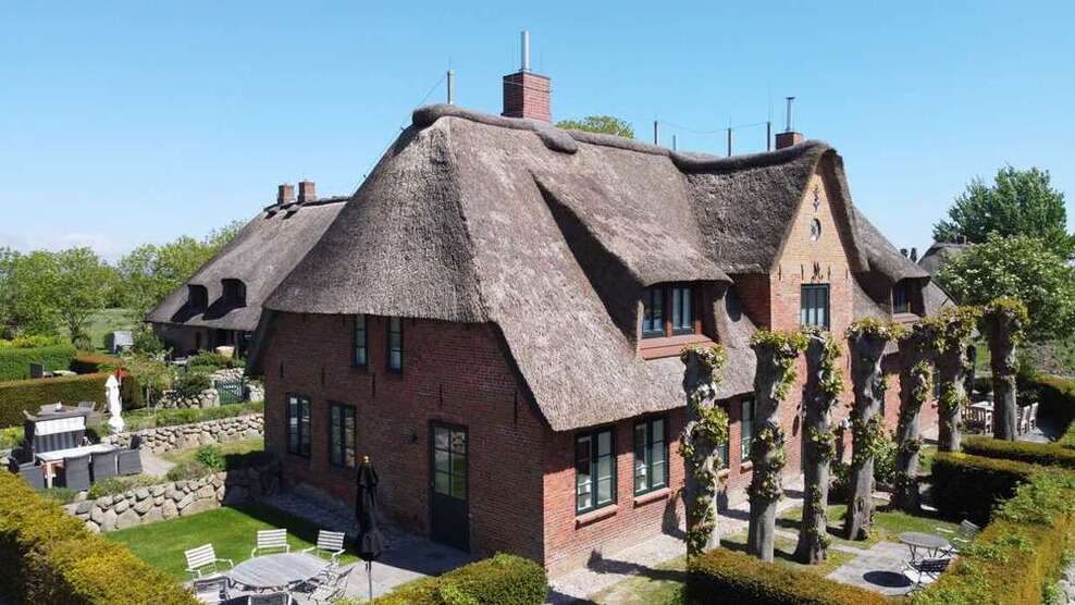 Haus zum Kaufen in Oevenum 1.450.000 € 187 m²