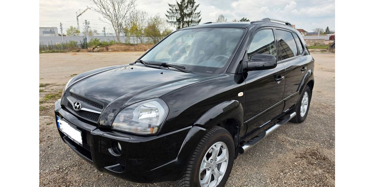 Hyundai TUCSON 65.000 km 6.999 &euro; Erlangen 91052