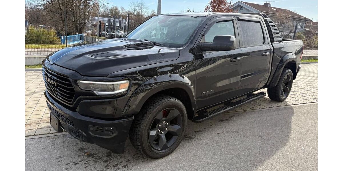 Dodge RAM 95.000 km 37.499 &euro; Kreuth München 83703