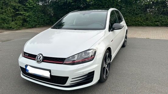 VW Golf 165.000 km 17.000 &euro; Auerbach 08209