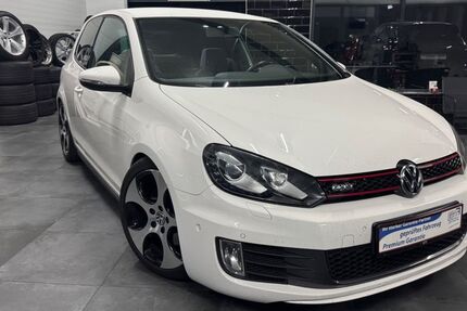 VW Golf 218.000 km 7.650 &euro; Weiden 92637