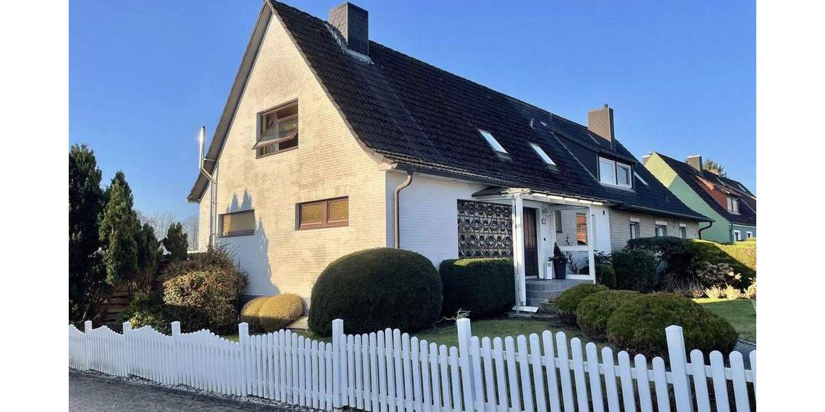 Doppelhaushälfte Bad Oldesloe - 4 Zimmer, 125 m&sup2;, 369.000&euro; | Angebot:25475968