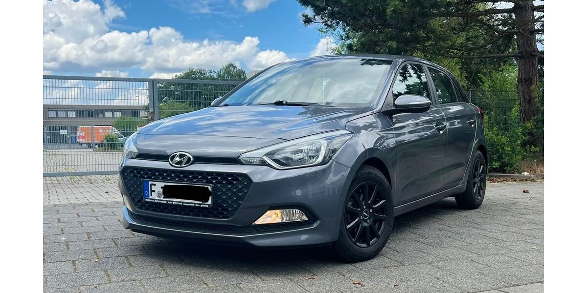 Hyundai i20 95.500 km 10.200 &euro; Frankfurt am Main 60528