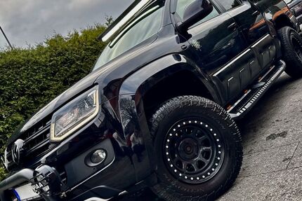 VW Amarok 188.000 km 18.980 € München 81827