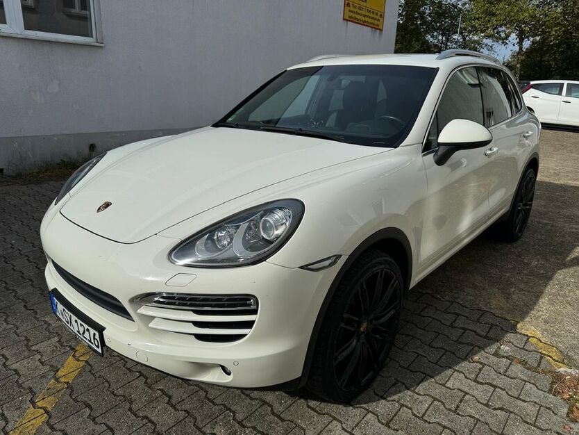 Porsche Cayenne 265.000 km 19.500 € Köln 50733