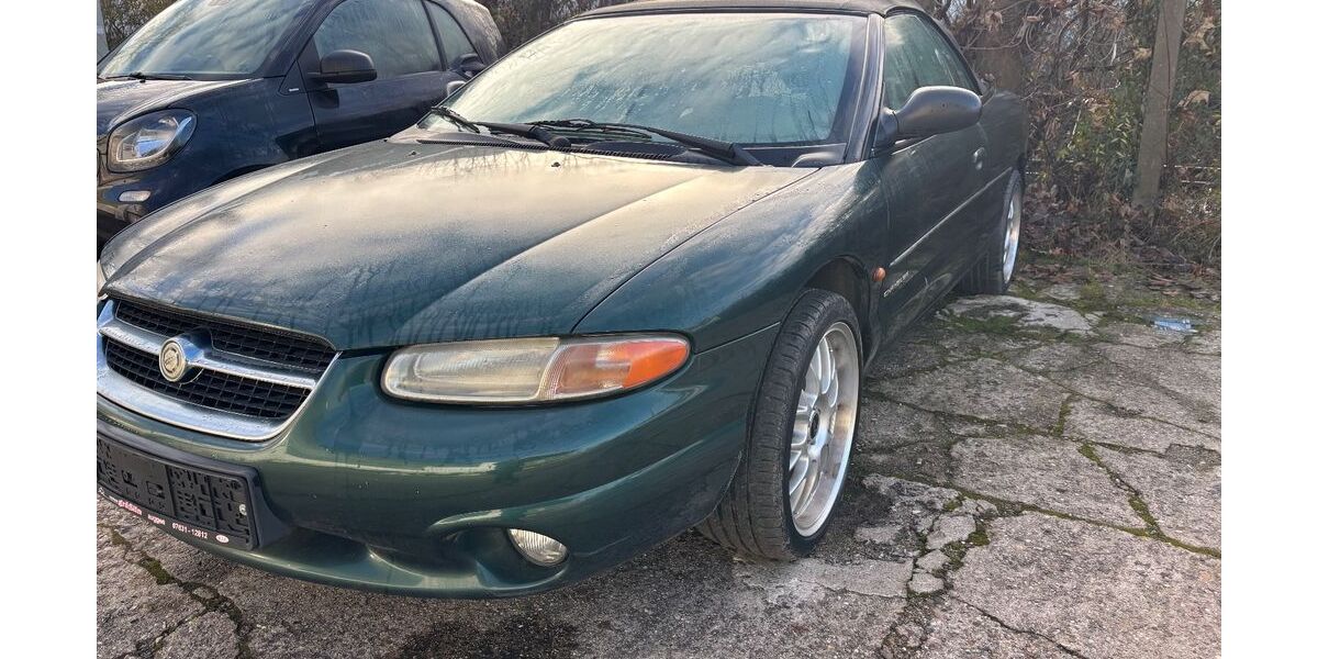 Chrysler Stratus 167.000 km 1.300 &euro; Sindelfingen 71069