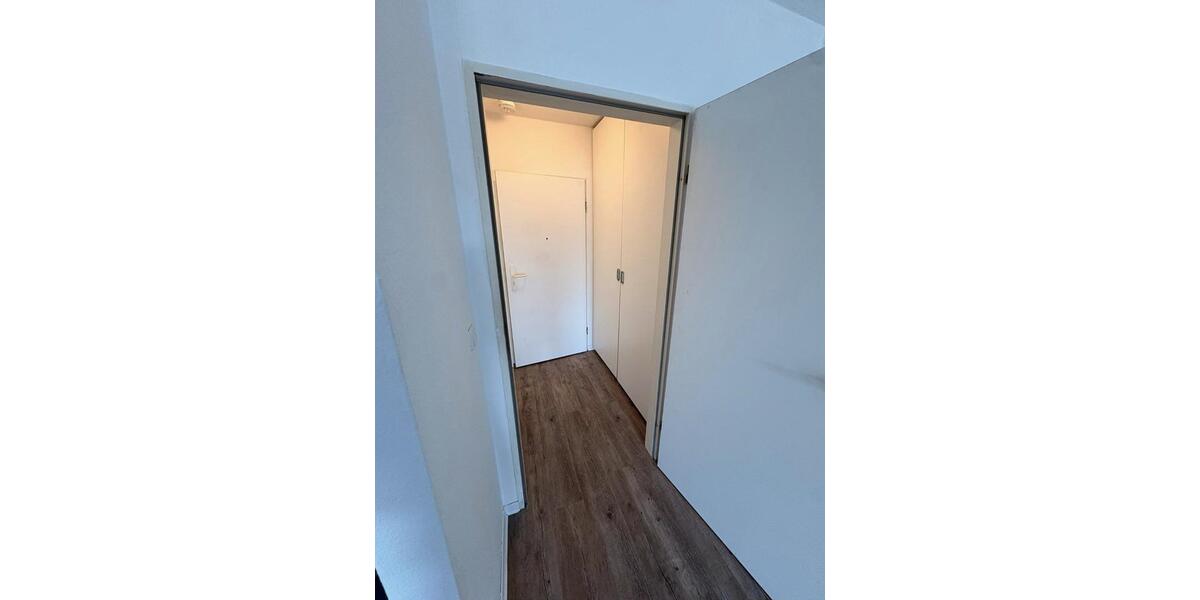 Etagenwohnung Kronshagen - 1 Zimmer, 28 m&sup2;, 589&euro; | Angebot:25366237