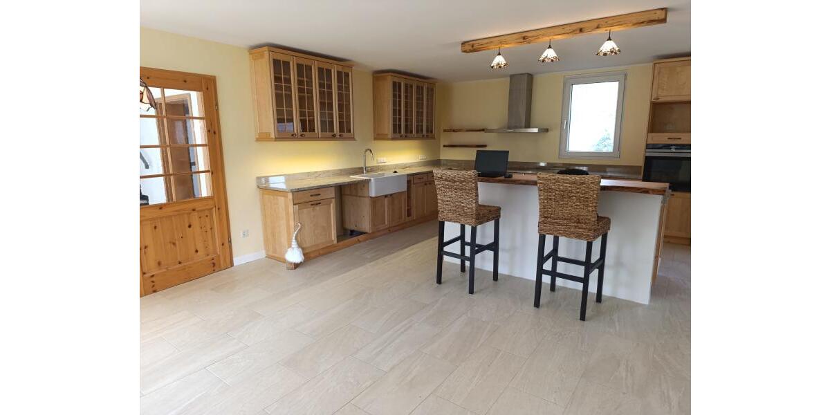 ObjNr:19776 - Reizendes, freistehendes 1-2 Familienhaus in ruhiger Lage von Neckargemünd-Waldhilsbach 8 zimmer