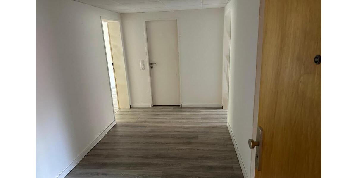 Etagenwohnung Wendeburg - 3 Zimmer, 73 m&sup2;, 584&euro; | Angebot:26415927