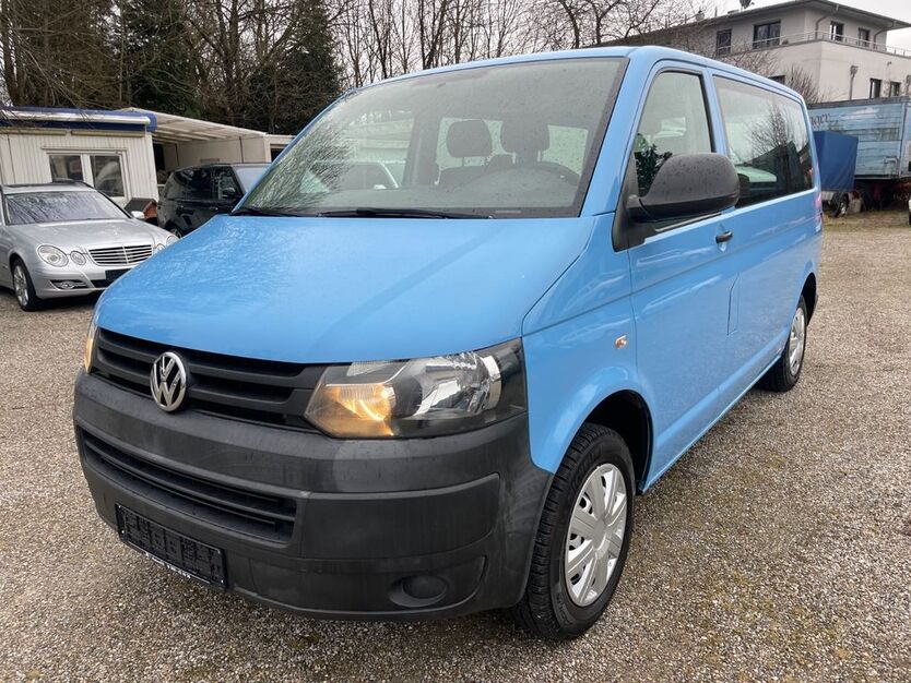 VW T5 Transporter 193.800 km 10.500 € München 80995