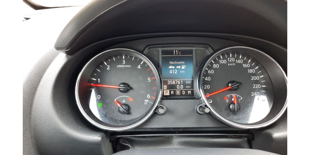 Nissan Qashqai 358.800 km 5.300 &euro; Neunkirchen 66539