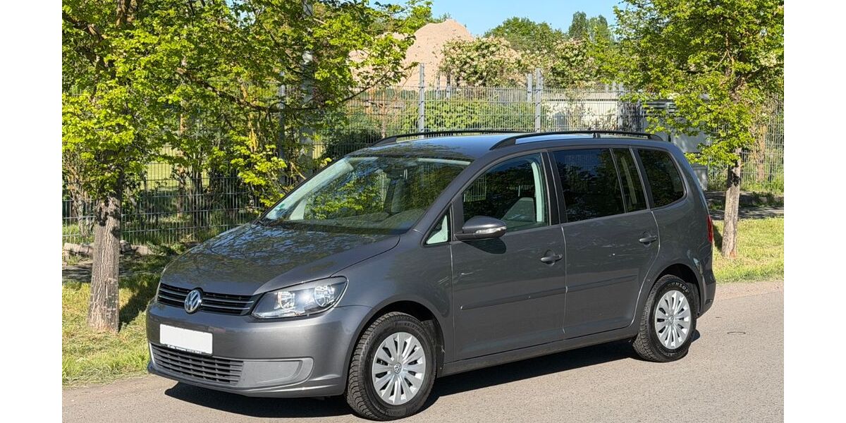 VW Touran 190.000 km 4.699 &euro; Kandel 76870