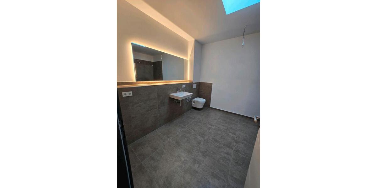 Einfamilienhaus Burg - 2 Zimmer, 77 m&sup2;, 844&euro; | Angebot:24513247