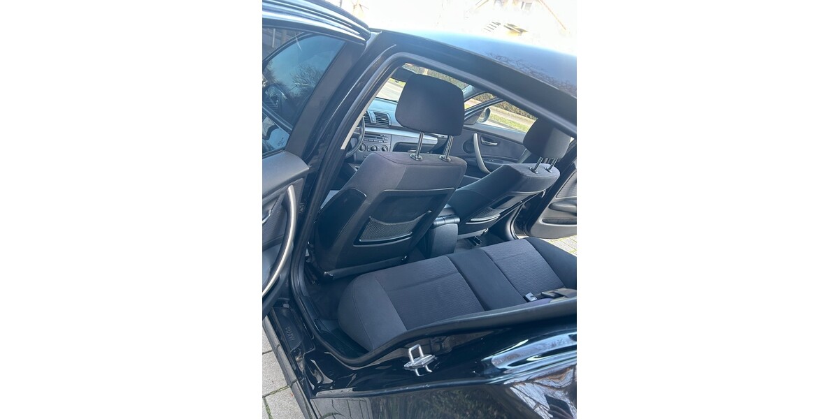 BMW 1er 168.042 km 4.900 &euro; Lahr 54675