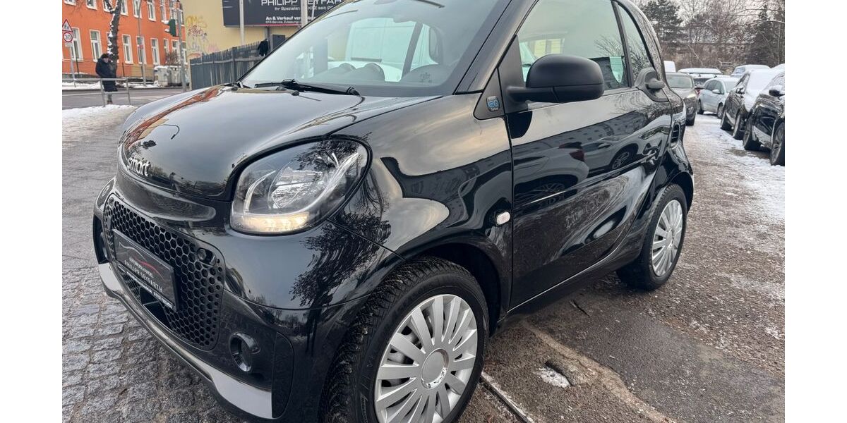 Smart ForTwo 23.000 km 8.990 &euro; Berlin - Tempelhof 12107