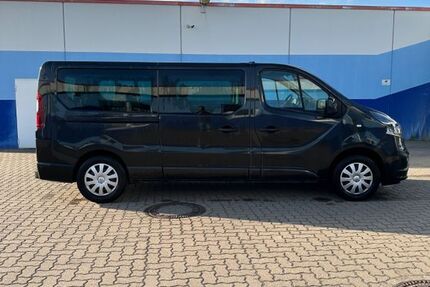 Opel Vivaro 169.000 km 17.499 € Bad Münder 31848