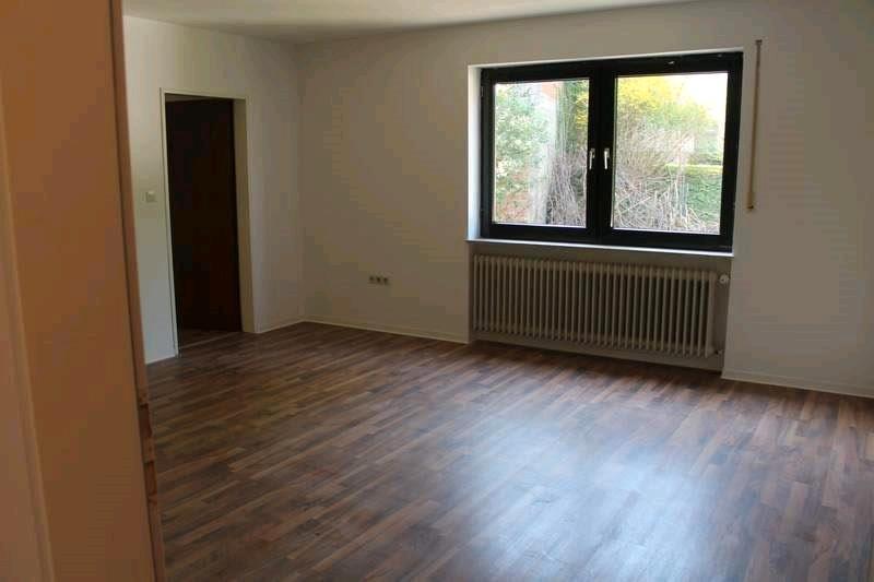 Etagenwohnung Pirmasens - 6 Zimmer, 130 m&sup2;, 750&euro; | Angebot:26412986