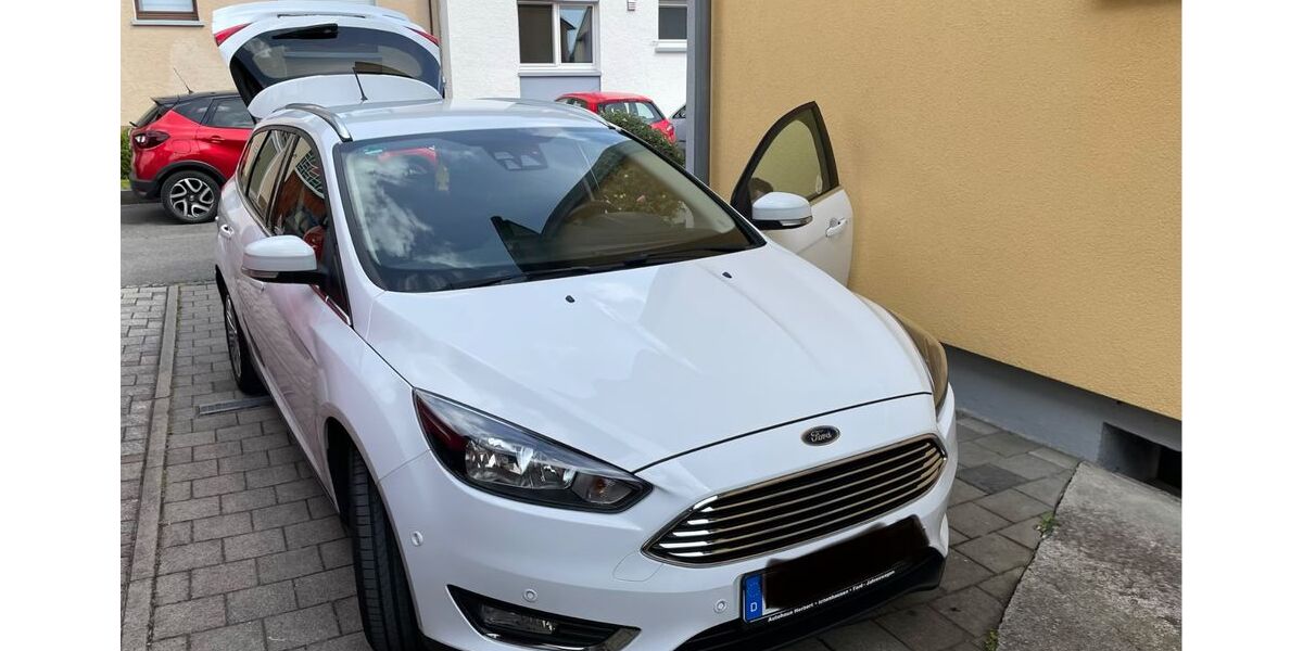 Ford Focus 99.493 km 10.400 &euro; Singen 78224