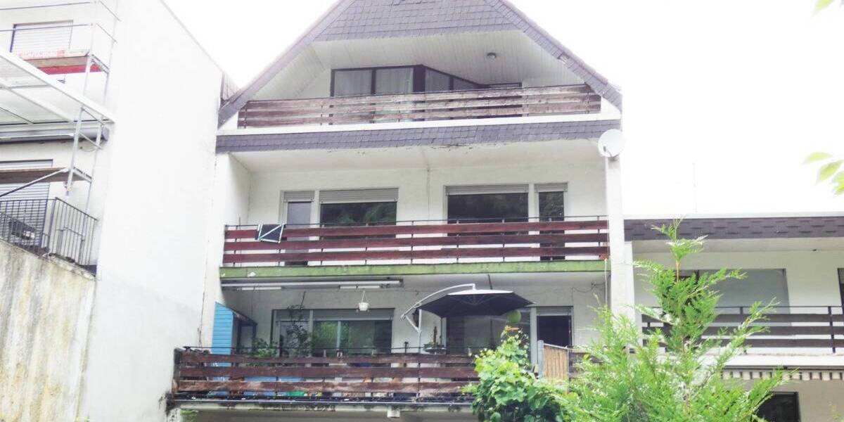 260qm Wohnfläche mit Garten, 3 Loggien, Kamin & Einbauküche - auch als Zweifamilienhaus nutzbar 7 zimmer