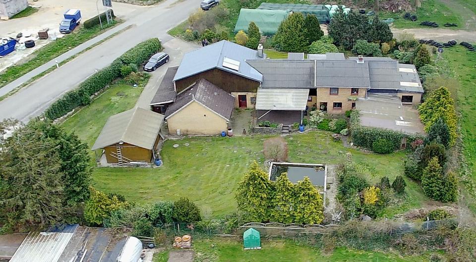 Einfamilienhaus Eddelak - 8 Zimmer, 180 m&sup2;, 315.000&euro; | Angebot:27081738
