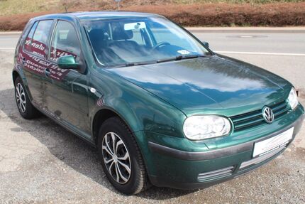 VW Golf 152.310 km 3.090 &euro; Herzberg am Harz 37412