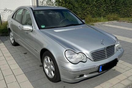 Mercedes-Benz 320 163.965 km 5.500 &euro; Dietramszell 83623