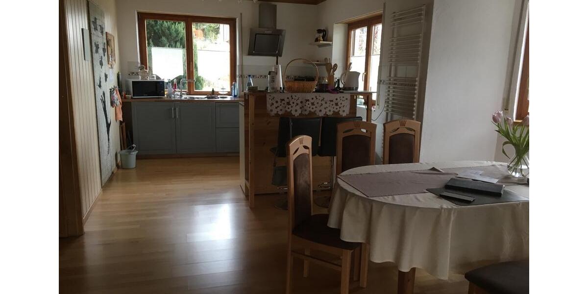 Erdgeschoßwohnung Eberhardzell - 3 Zimmer, 123 m&sup2;, 1.100&euro; | Angebot:26395471
