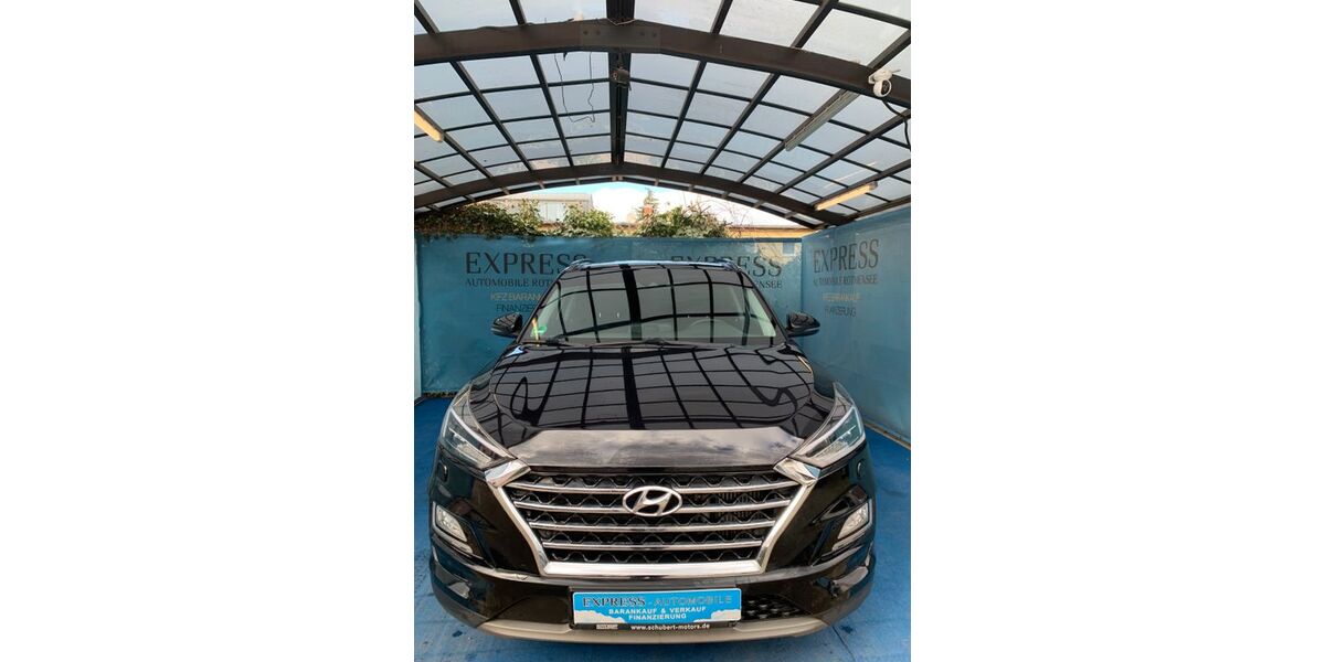 Hyundai TUCSON 157.941 km 12.999 &euro; Magdeburg - Rothensee 39126