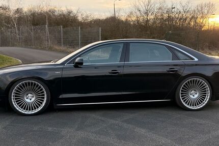 Audi A8 295.460 km 24.400 &euro; Harztor 99768